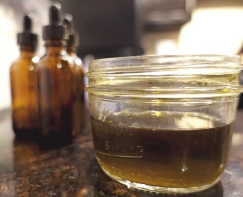 Marijuana Tincture 495x400 - A Guide to Marijuana Tincture